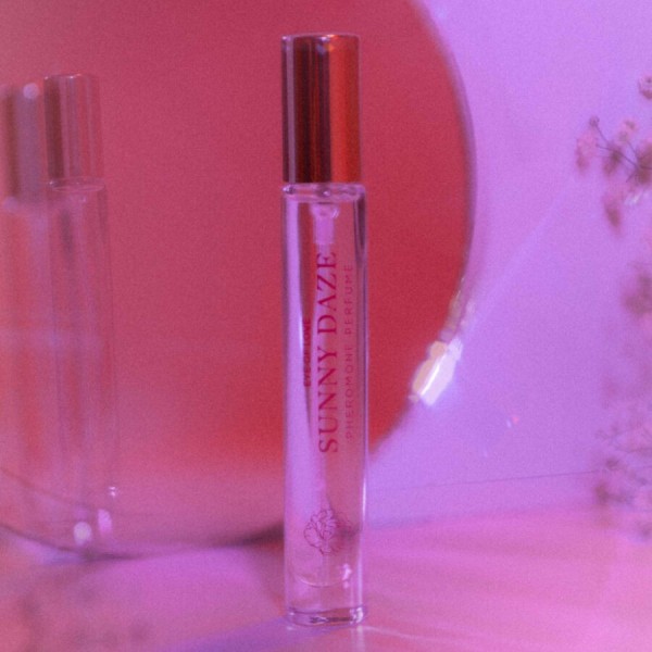 EYE OF LOVE - BLOOM FEMALE SATIVA PARFUM SUNNY DAZE 10 ML EYE OF LOVE