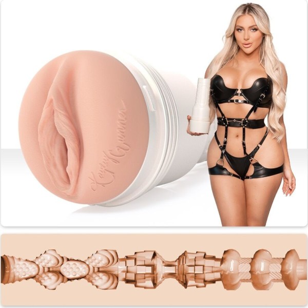 FLESHLIGHT - KAYLEY GUNNER VAGINA MASTURBADOR FLESHLIGHT MENINAS