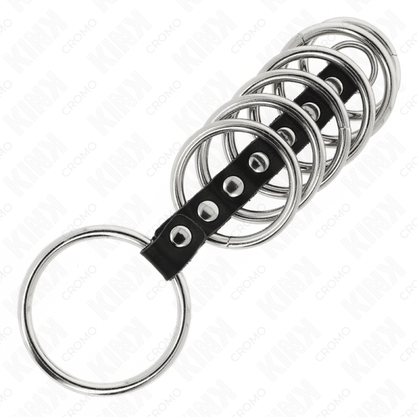 KINK - 7 ANNEAUX PÉNIS EN MÉTAL DE 3,2 CM À 5 CM CONNECTÉS PAR DU CUIR KINK RING POWER
