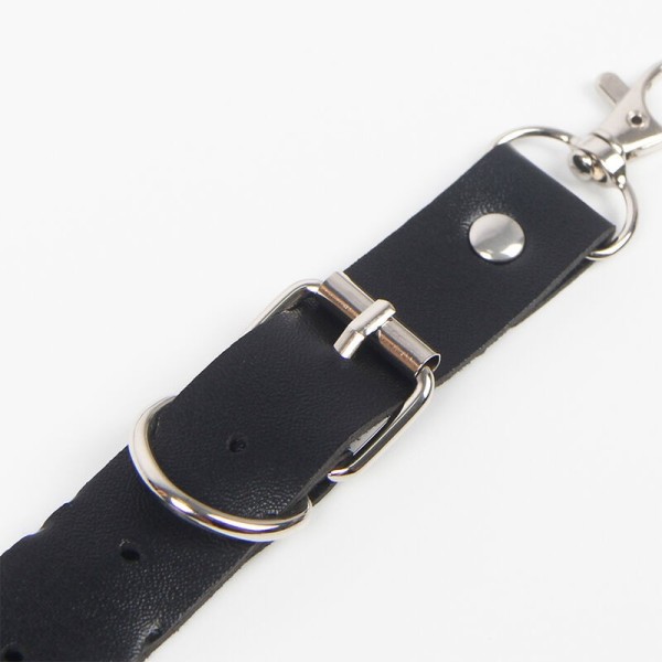 SUBBLIME - HARNAIS CEINTURE ET JARRETIÈRES AVEC ANNEAUX ET CHAÎNE DÉTAIL TAILLE UNIQUE SUBBLIME FETISH