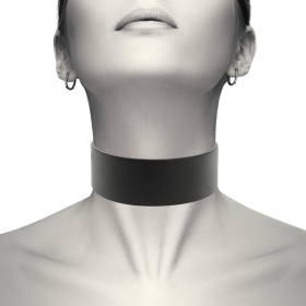 Coquette Chic Desire - Gargantilha de couro vegano