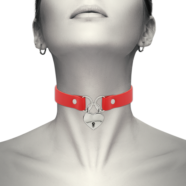 Coquette Chic Desire - Collier EN Cuir Vegan Rouge Avec Access...