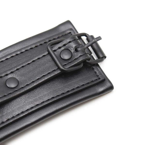 Fetiche Ohmama – Restricciones de muñeca – esposas