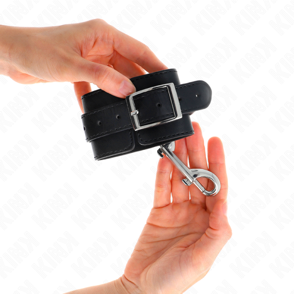 Kink - Appareils-Poignets - Rangée DE Rivets Simple Noir Ajust...