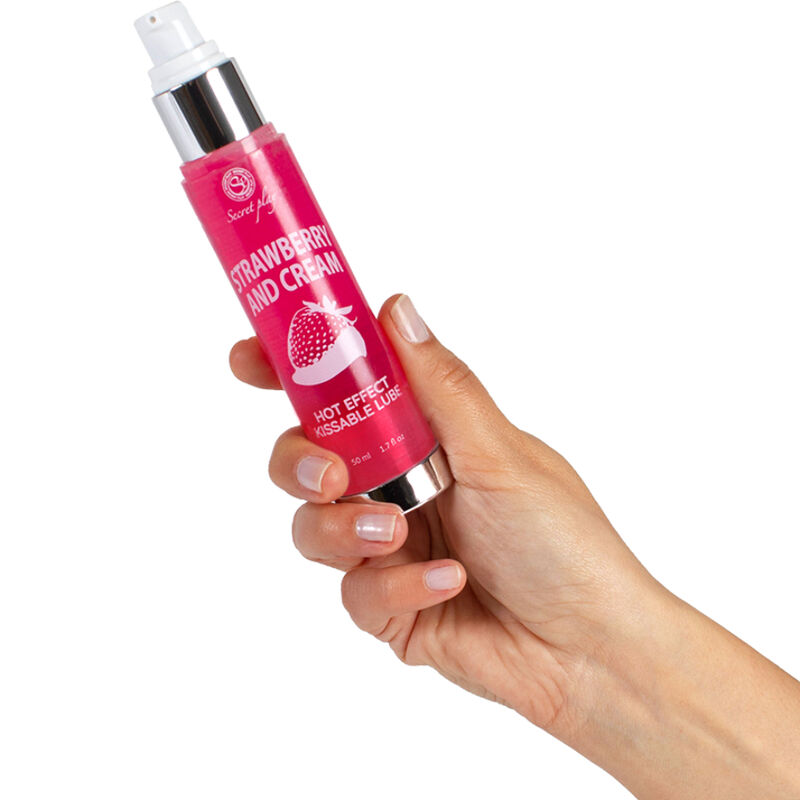 Lubrifiant et huile de massage 2-en-1 effet chaleur fraise & crème — SECRETPLAY COSMETIC