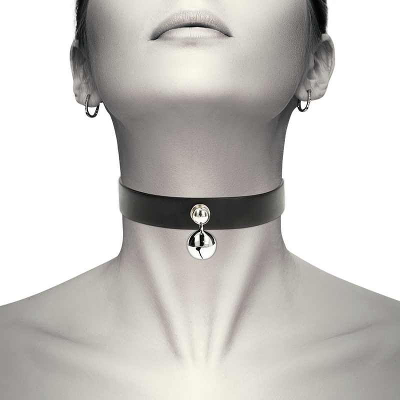 Collier de soumission en cuir vegan — COQUETTE ACCESSORIES