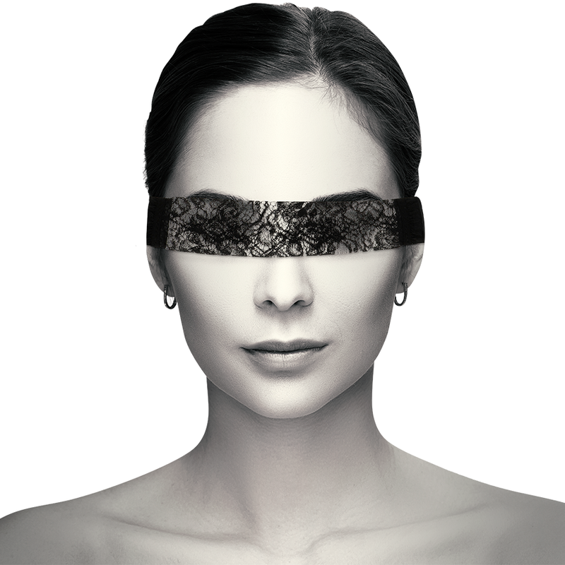 Masque de dentelle noire avec ruban — COQUETTE ACCESSORIES