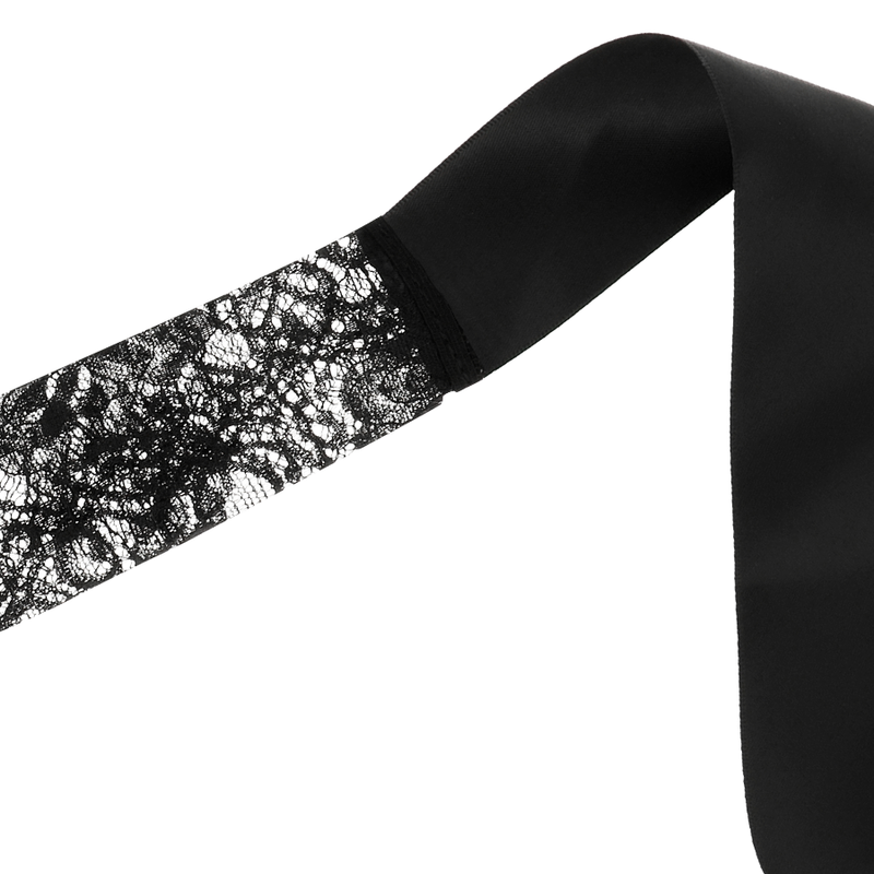 Masque de dentelle noire avec ruban — COQUETTE ACCESSORIES