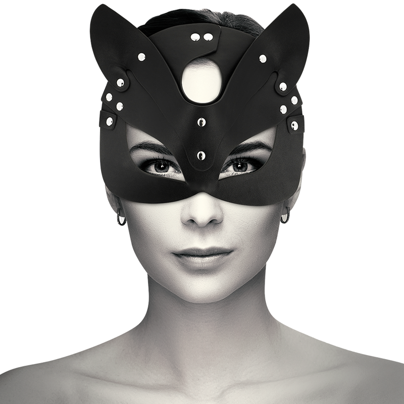 Masque en cuir vegan avec oreilles de chat — COQUETTE ACCESSORIES