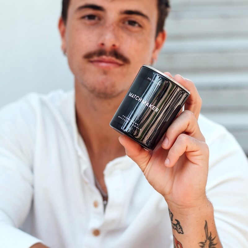 Vela de masaje con feromonas Matchmaker — EYE OF LOVE