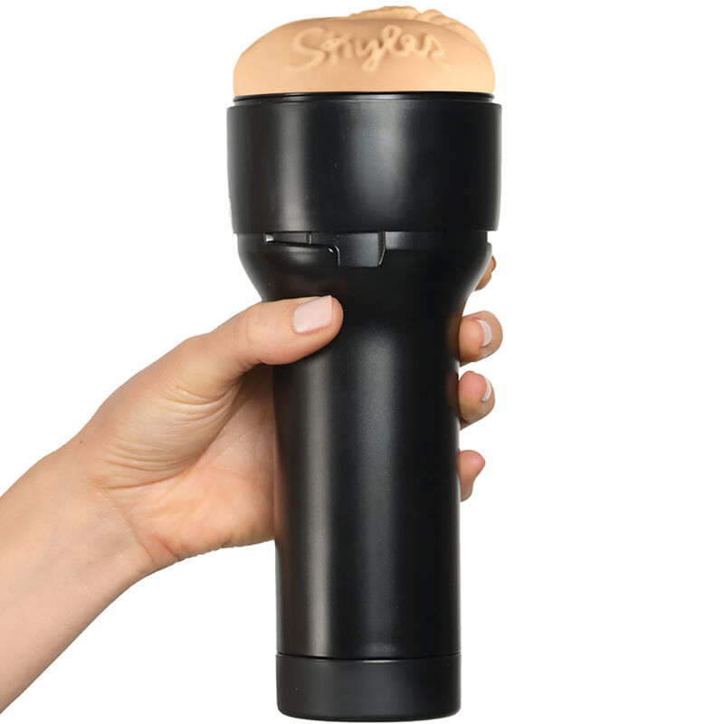 Masturbateur Skyler Lo compatible powerblow — KIIROO