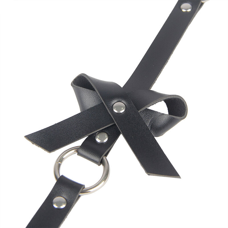 Harnais de jambe chaîné en cuir noir — SUBBLIME FETISH