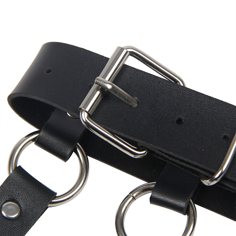 Harnais poitrine en cuir noir à chaînes et anneaux — SUBBLIME FETISH