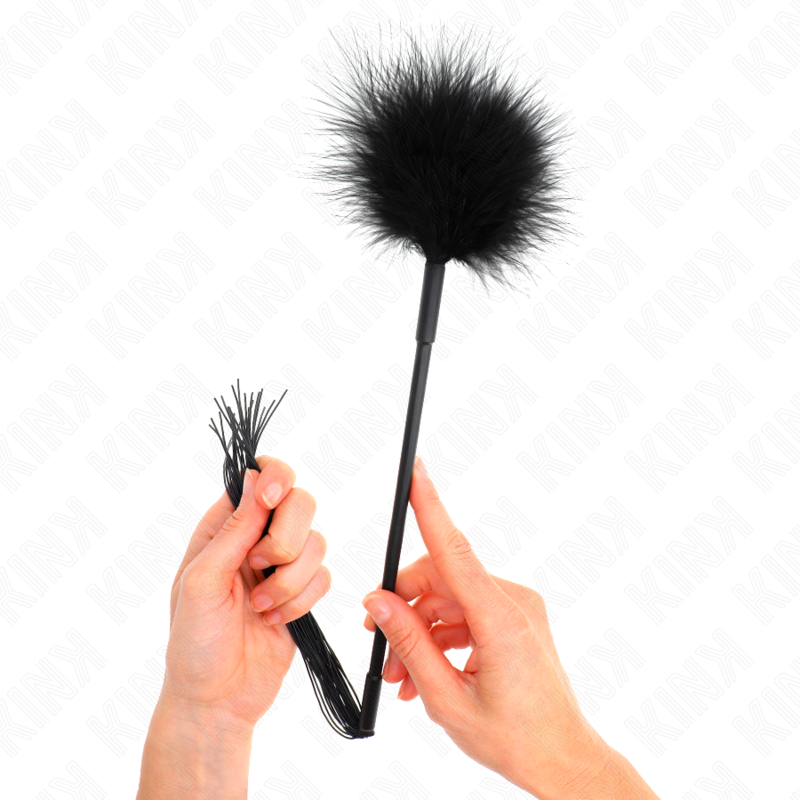 Fouet en silicone avec plumes chatouilleuses 47 cm — KINK IMPACT & TOUCH