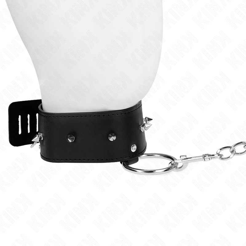 Collier avec laisse à clous argentés réglable — KINK COLLAR & GAG