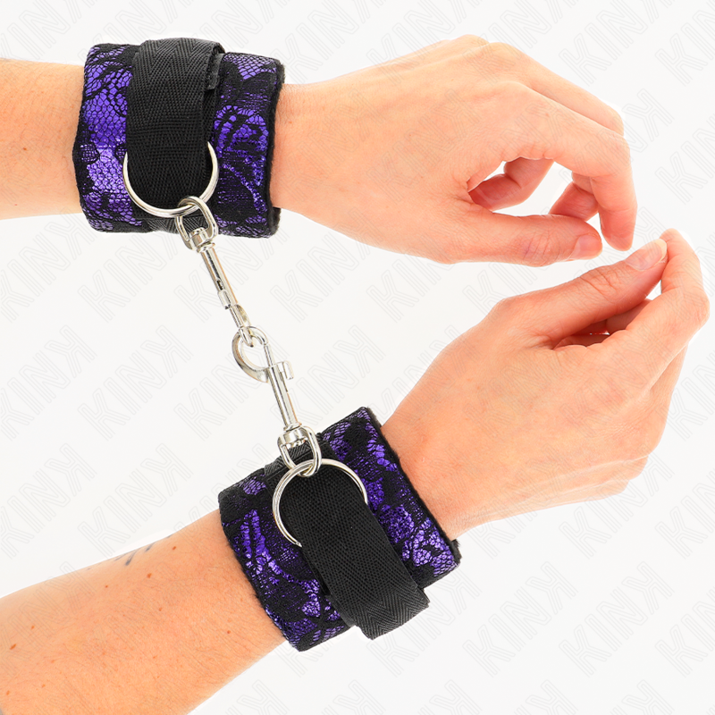 Menottes poignet velours dentelle et nylon — KINK WRIST RESTRAINT