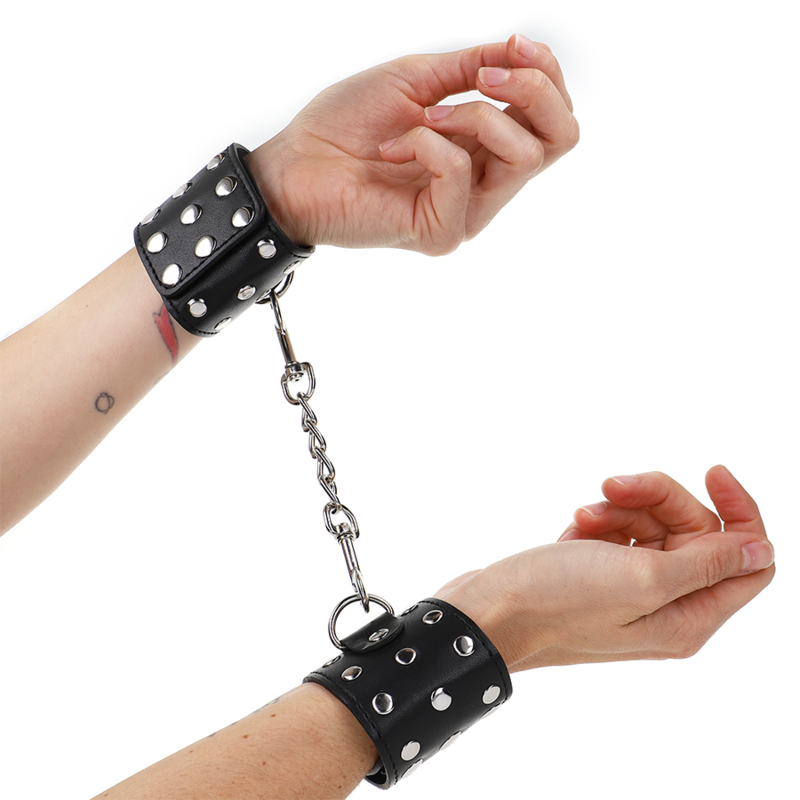 Menottes poignets ajustables à fermeture pression et rivets — KINK WRIST RESTRAINT