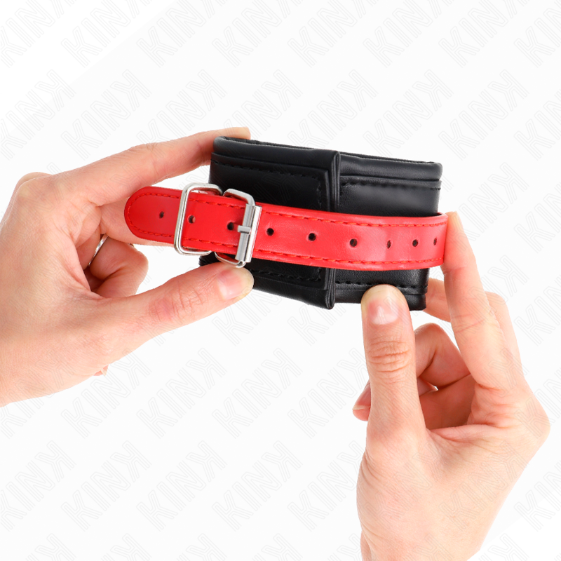 Poignets de contention ajustables noir et rouge — KINK WRIST RESTRAINT