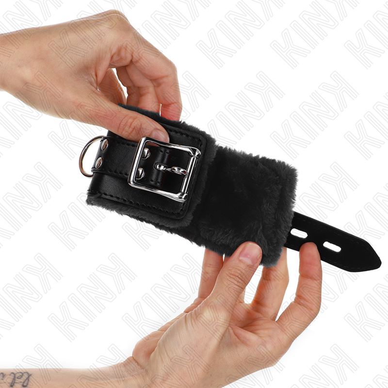 Appui-poignets doublés de fourrure noire avec ceinture réglable — KINK WRIST RESTRAINT