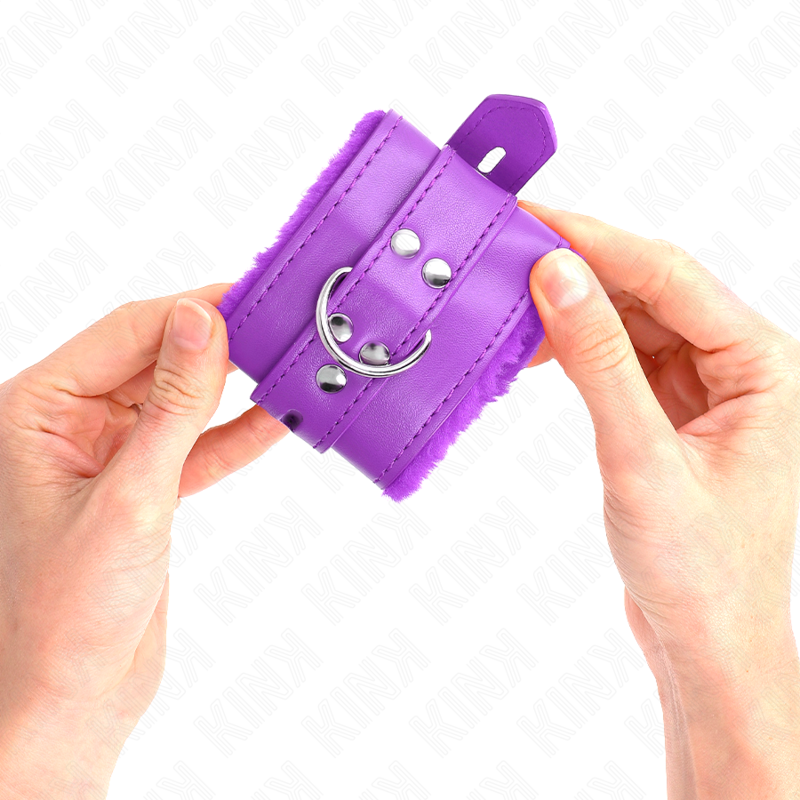 Appui-poignets doublés de fourrure violet avec ceinture réglable — KINK WRIST RESTRAINT