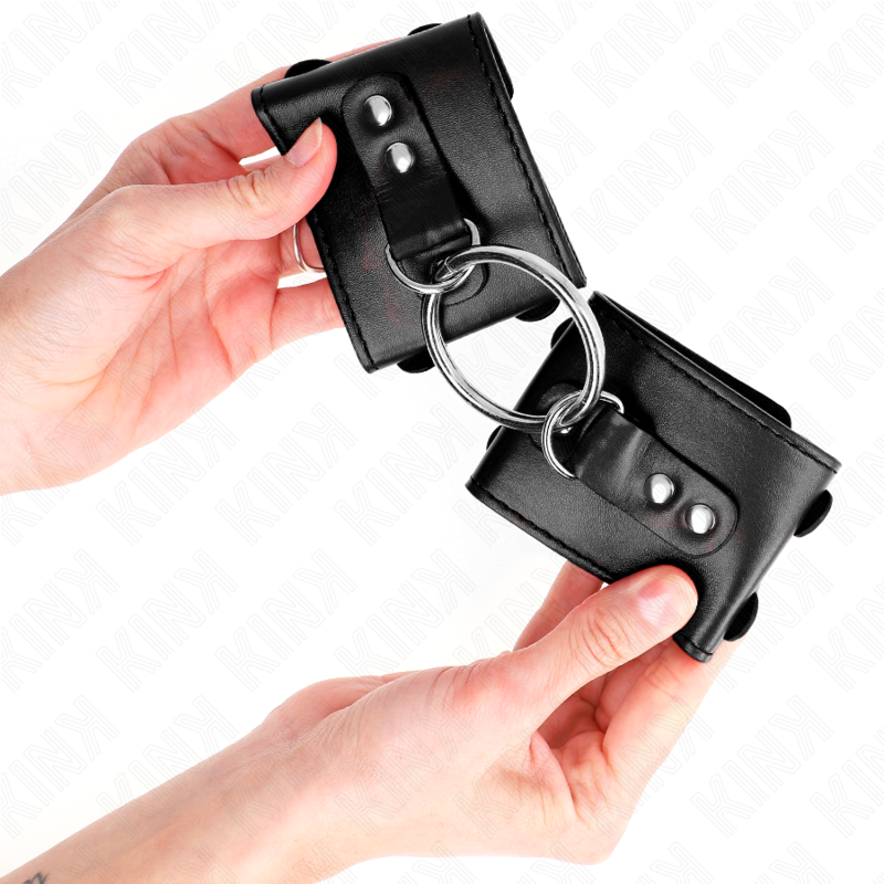 Appui-poignets fixes avec anneau et clous réglables — KINK WRIST RESTRAINT