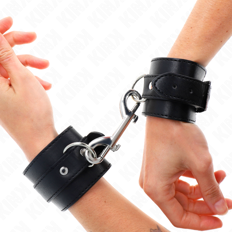 Entrave poignet ajustable à boucle et rivets noirs — KINK WRIST RESTRAINT