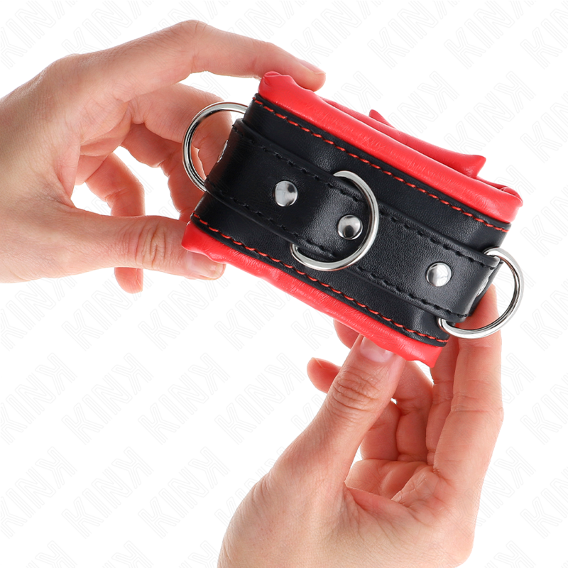Appui-poignets lourds doublés de fourrure rouge ajustables — KINK WRIST RESTRAINT