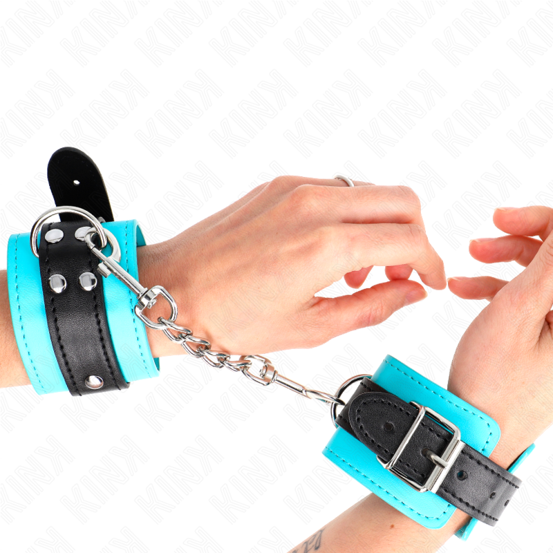 Entraves de poignet en fourrure bleue ajustables — KINK WRIST RESTRAINT
