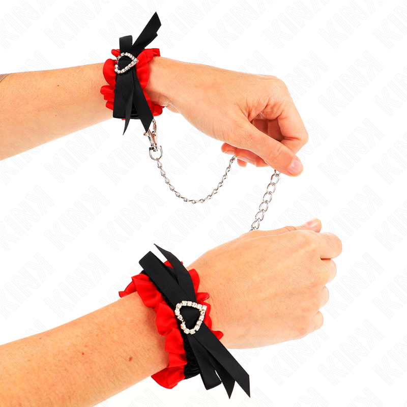 Frenelli per polsi regolabili in pizzo rosso con cuore — KINK WRIST RESTRAINT