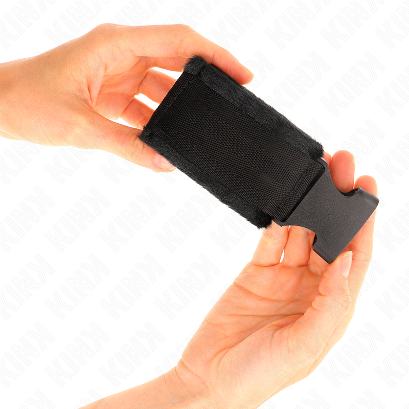 Contrainte de poignet ajustable en nylon rouge et noir — KINK WRIST RESTRAINT