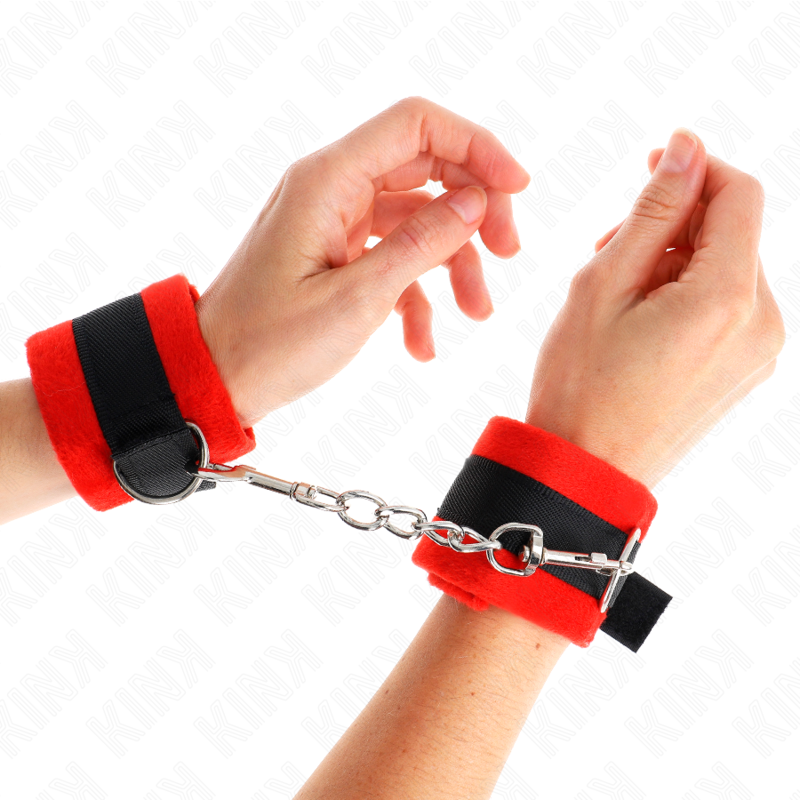 Manchettes débutant en fourrure noire et rouge 30 x 7 cm — KINK WRIST RESTRAINT