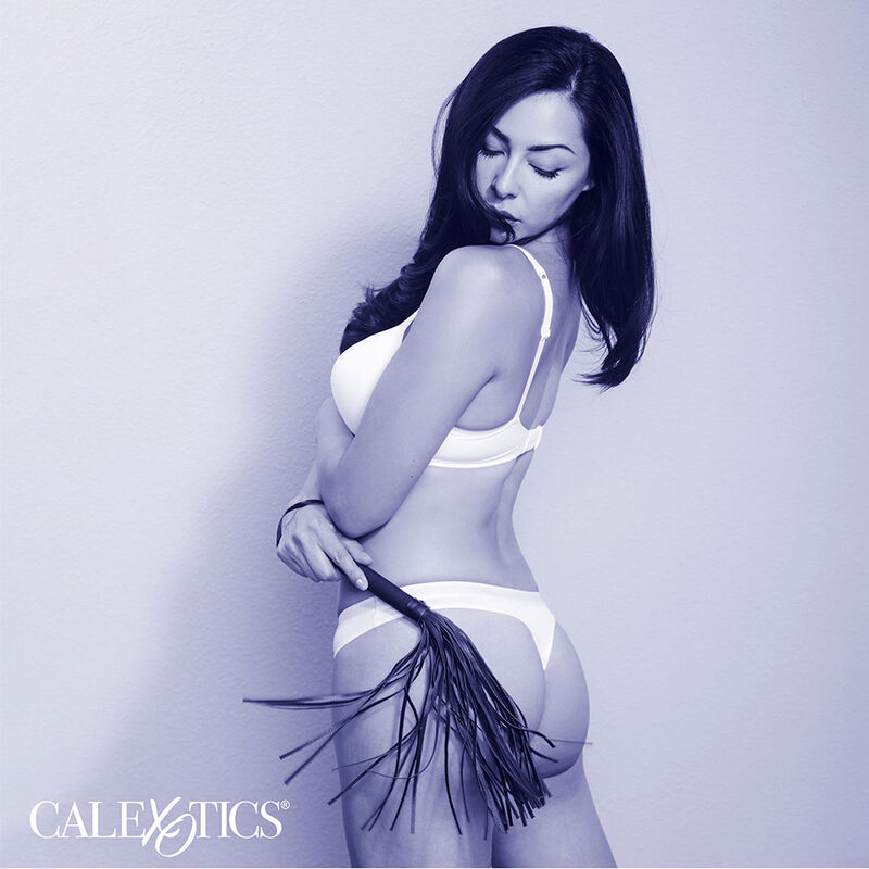 Fouet nocturne en cuir noir — CALEXOTICS