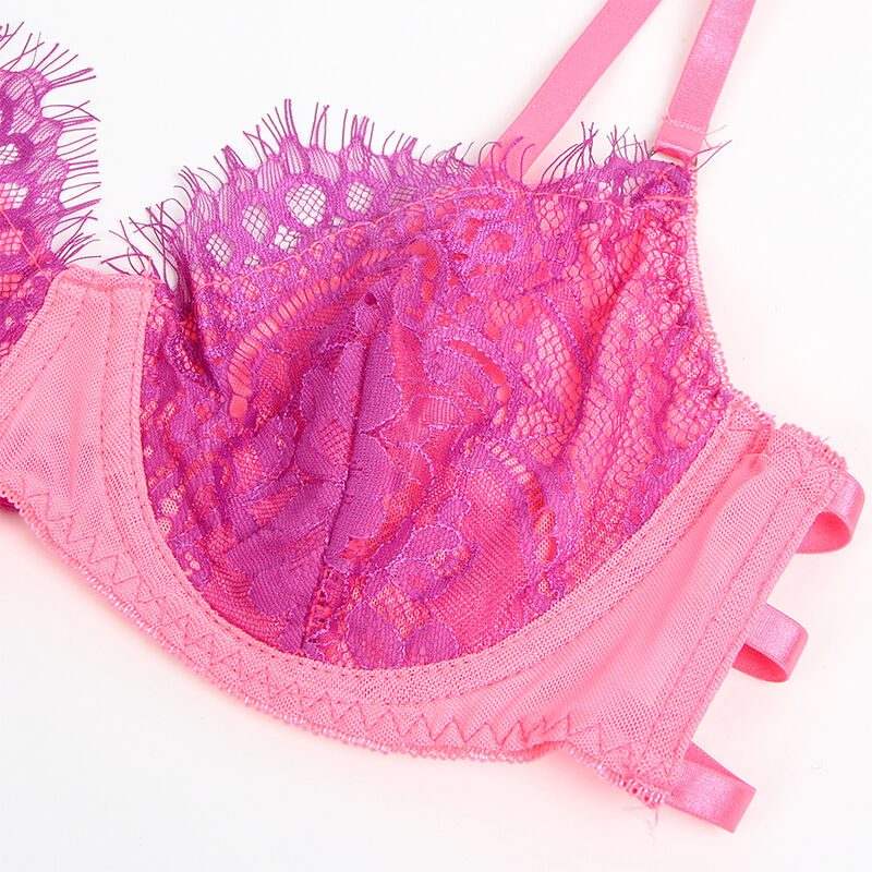 Conjunto sutiã e ligas de renda rosa — SUBBLIME SETS