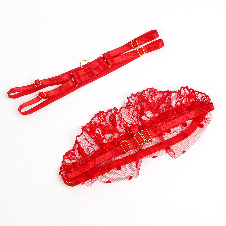 Ensemble soutien-gorge et porte-jarretelles en dentelle rouge — SUBBLIME SETS