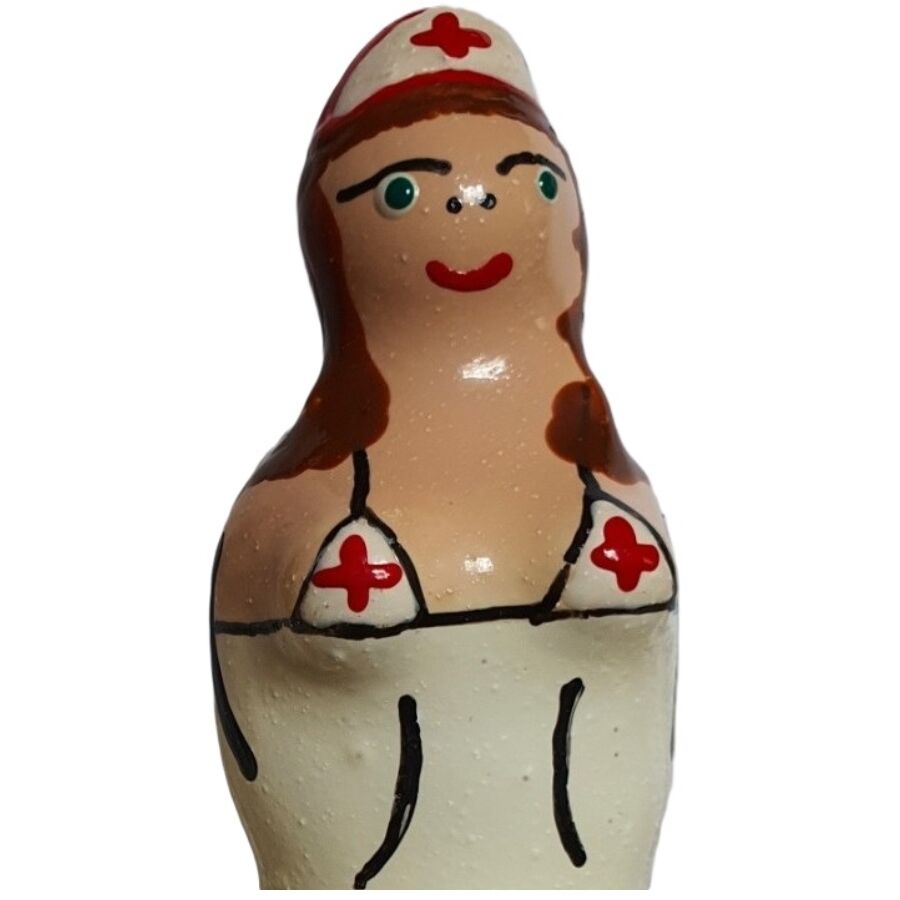 Préservatif fantaisie peint à la main infirmière brune — CONDOMERIE