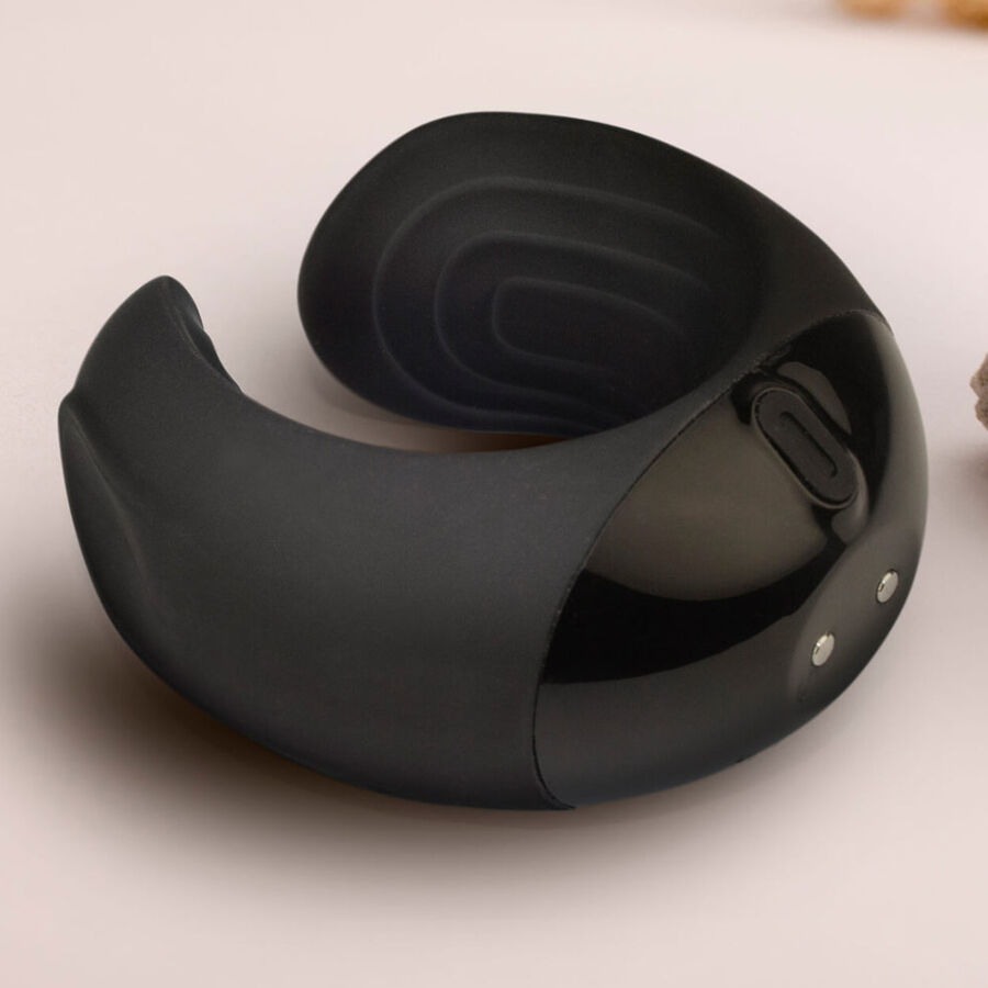 Masturbateur vibrant ergonomique Echo — ROCKS-OFF
