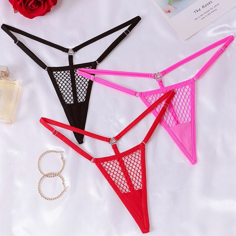Micro-string en résille rouge — CHILIROSE PANTIES & THONGS